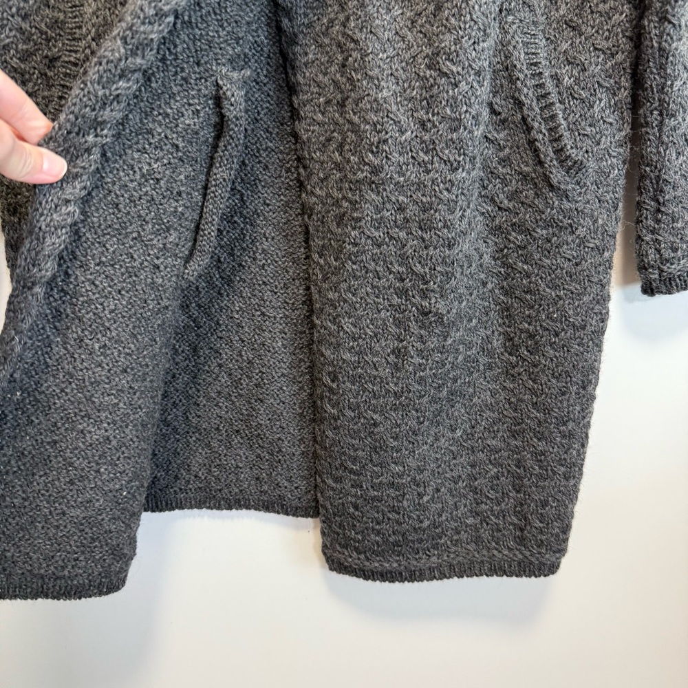 ARAN Sweater Market Ireland Wool Wrap Coat Textured Women’s Small Gray Graphite - Picture 6 of 10